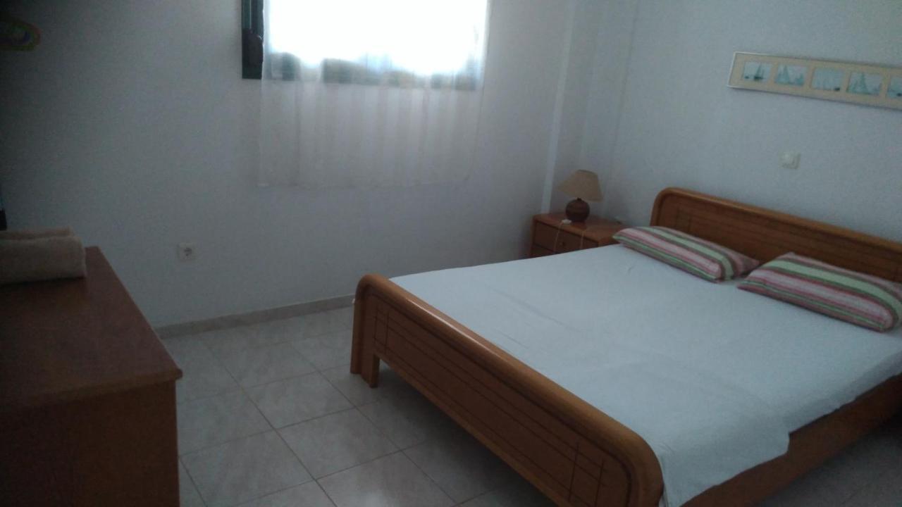 Garden Maisonnette 2-Bedrooms Sleeps 6 Adults 200M From Sandy Beach 아스프로발타 외부 사진