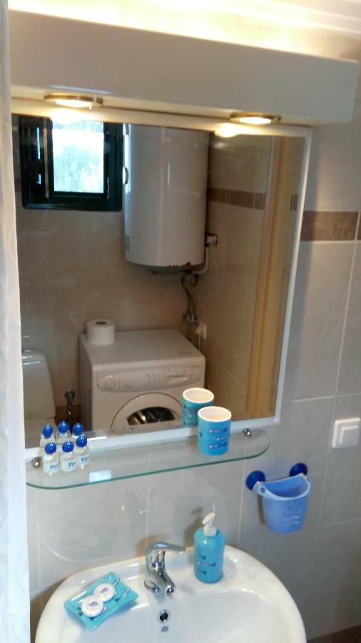 Garden Maisonnette 2-Bedrooms Sleeps 6 Adults 200M From Sandy Beach 아스프로발타 외부 사진